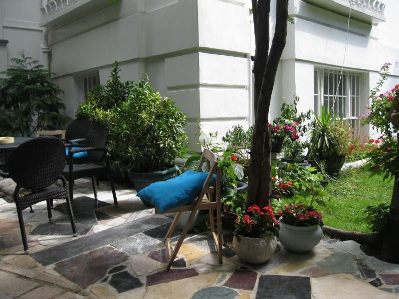 Dawson Place, Juliette's Bed and Breakfast - Lobi