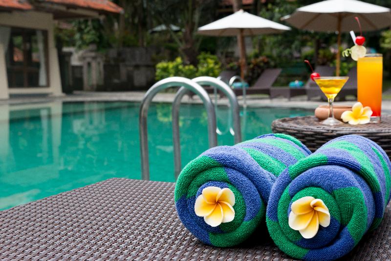 Champlung Sari Hotel and Spa Ubud - Havuz