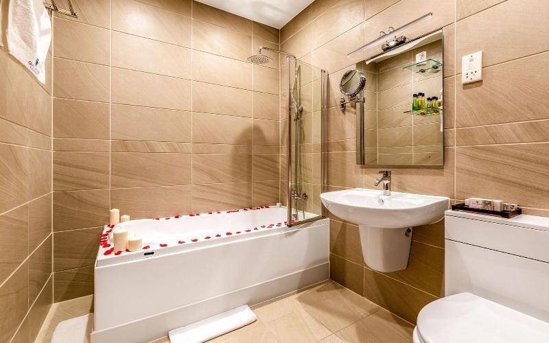 Grand Sapphire Hotel - Oda