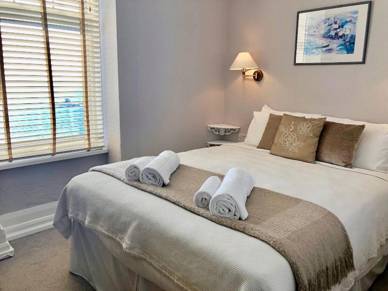 Housel Bay Hotel - Oda