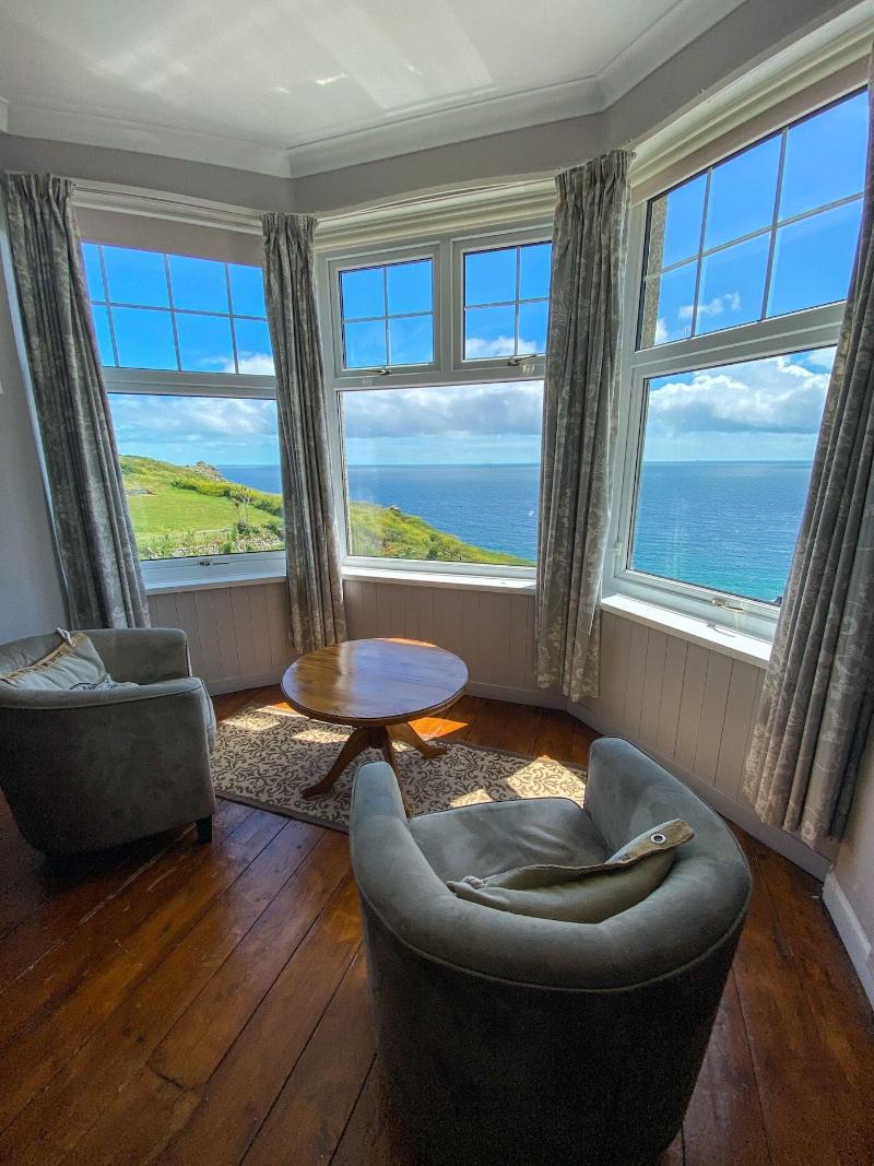 Housel Bay Hotel - Oda