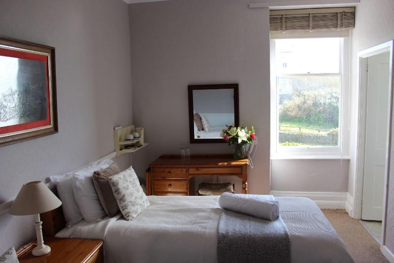 Housel Bay Hotel - Oda