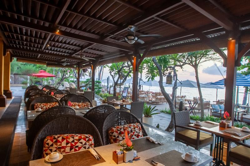 Griya Santrian A Beach Resort & Spa - Restoran