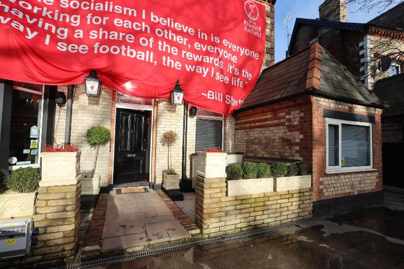 Hotel Anfield - Genel