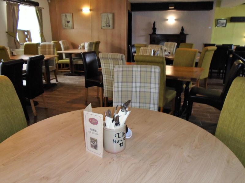 The Old Ginn House Inn - Restoran