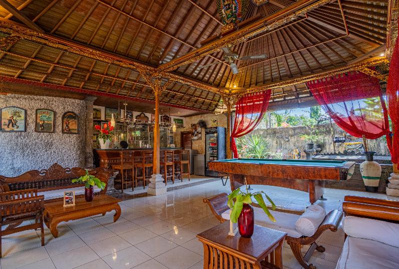 Wina Holiday Villa Kuta Bali - Bar