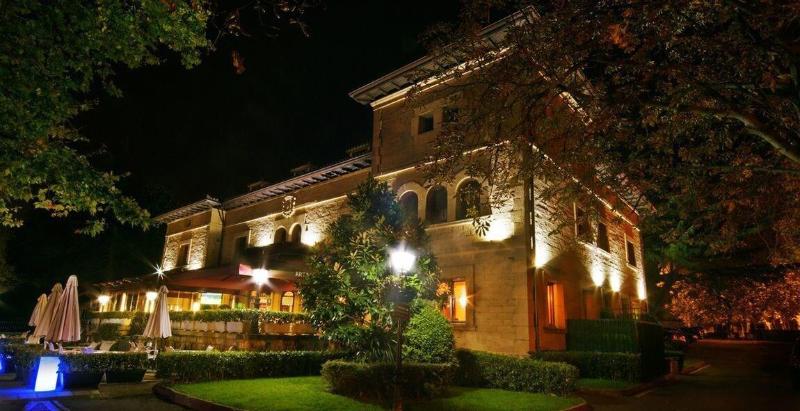 Hotel Artaza - Genel