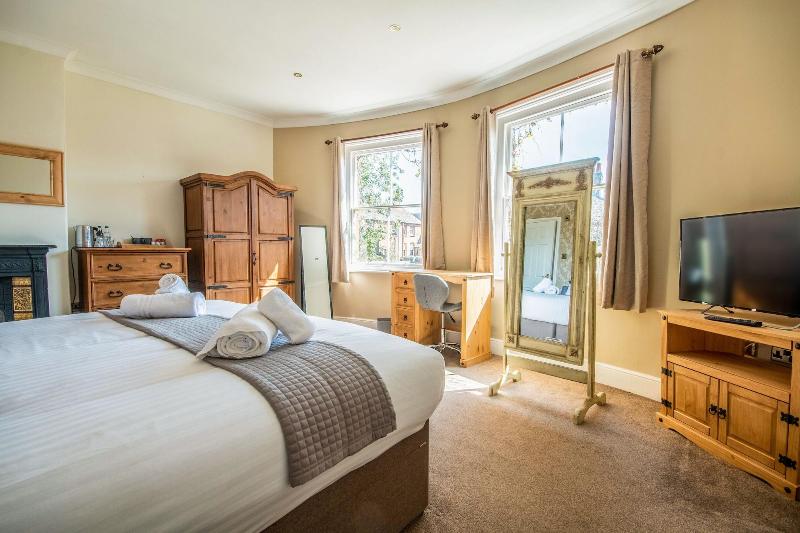 Hewitt's House Hotel - Genel