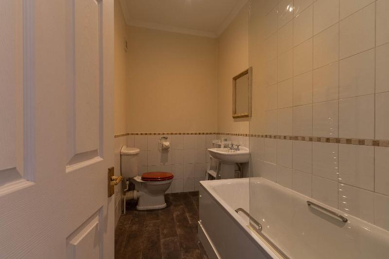 Hewitt's House Hotel - Oda