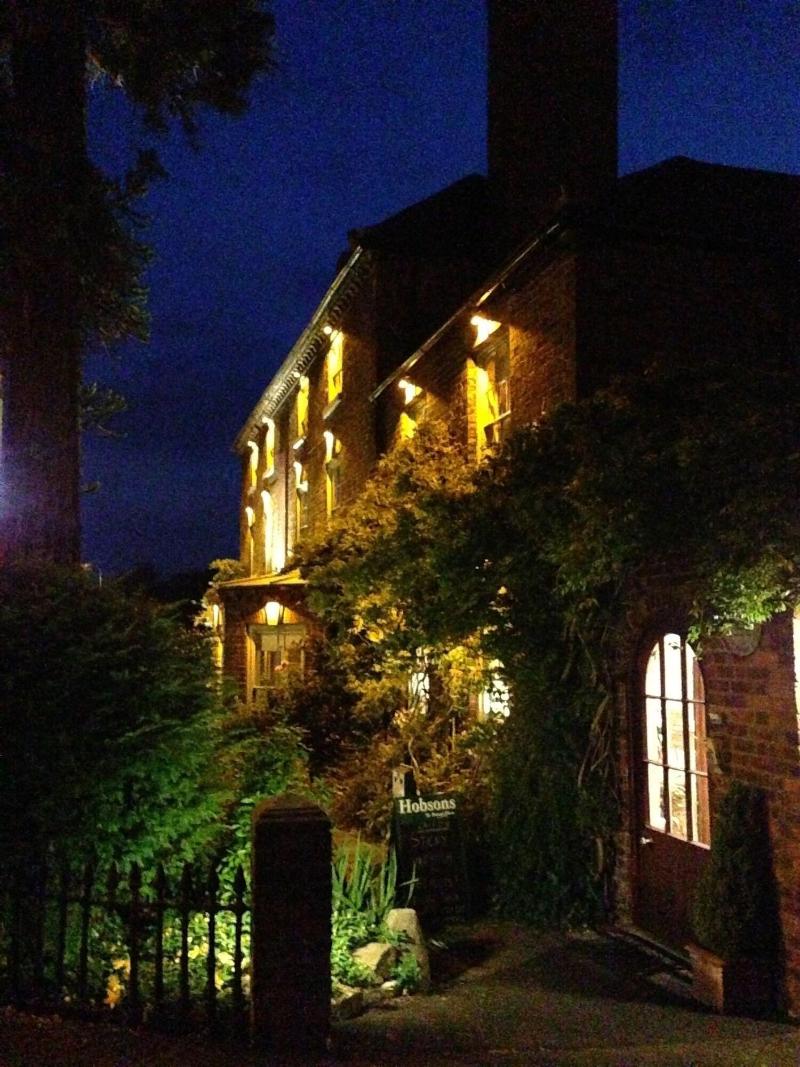 The Old Orleton Inn - Teras