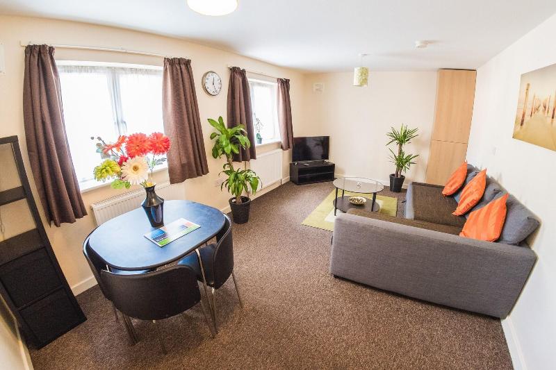 Ilford Luxury Apartments - Bar