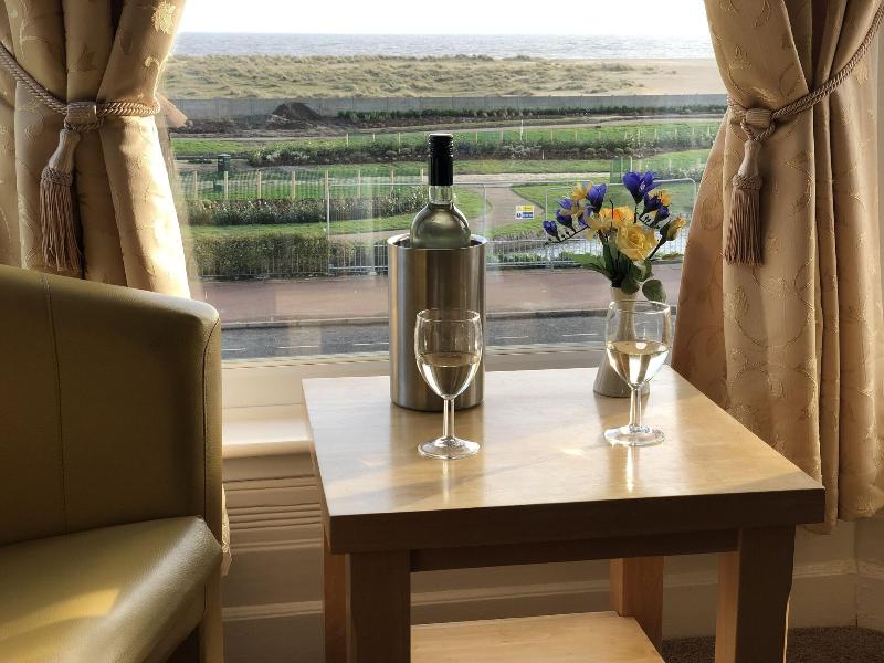 Furzedown Hotel - Genel