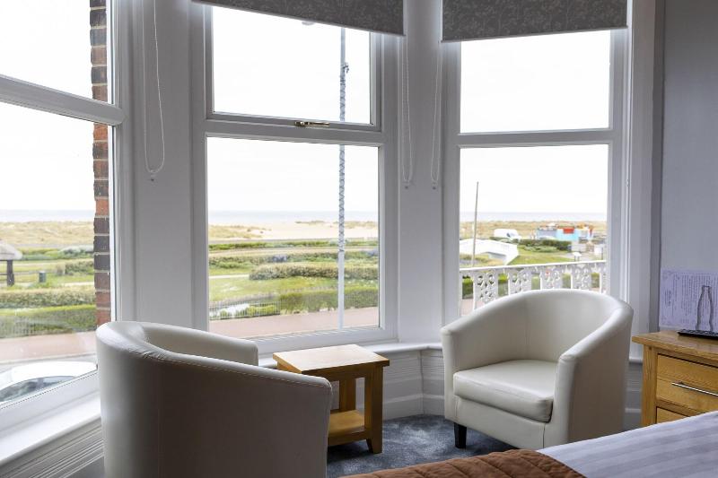 Furzedown Hotel - Genel