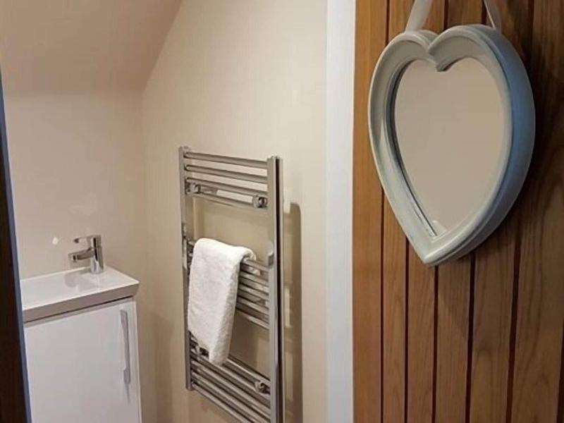 The Dovecote Inn - Genel