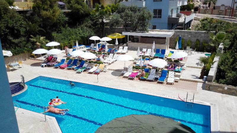 Happy Apart Hotel - Havuz
