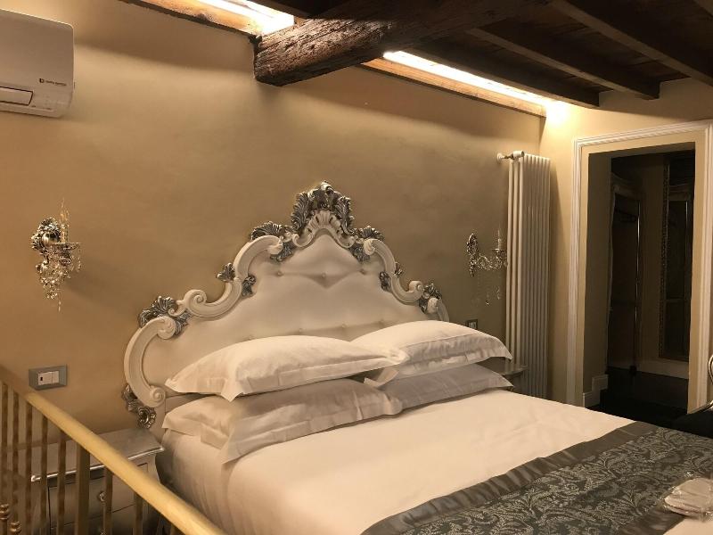 B&B Kingsman - Genel