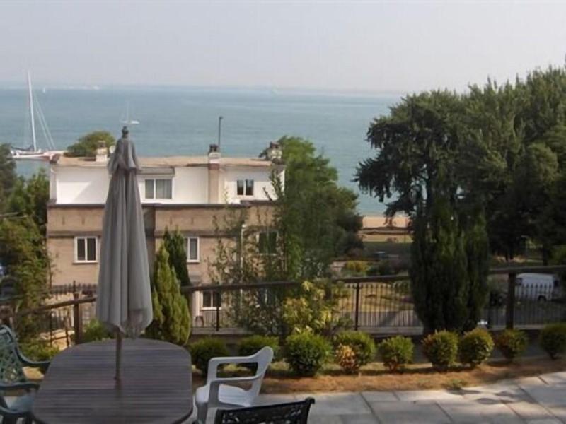 Villa Rothsay Hotel - Genel