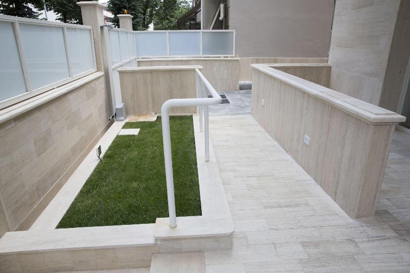 Boutique Hotel Enia - Genel