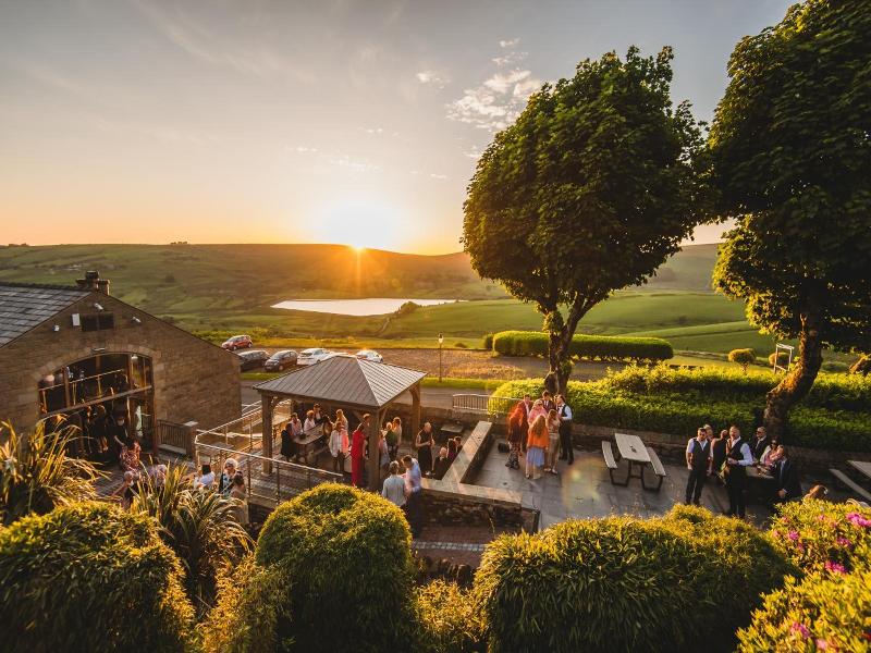 The Saddleworth Hotel - Genel