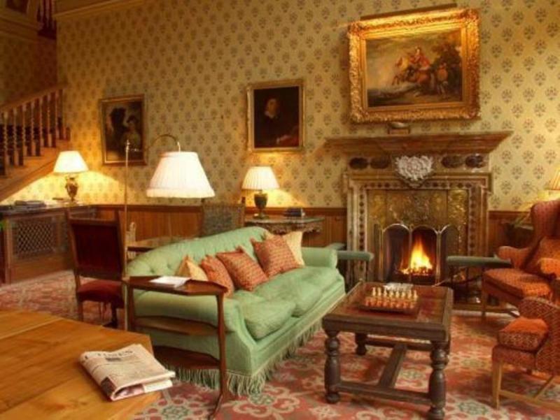 Inverlochy Castle - Genel