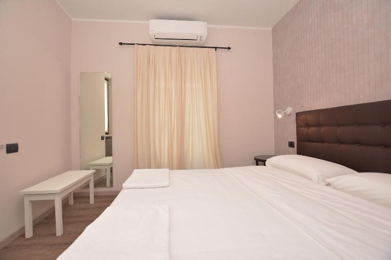 Hotel Perpoin - Oda