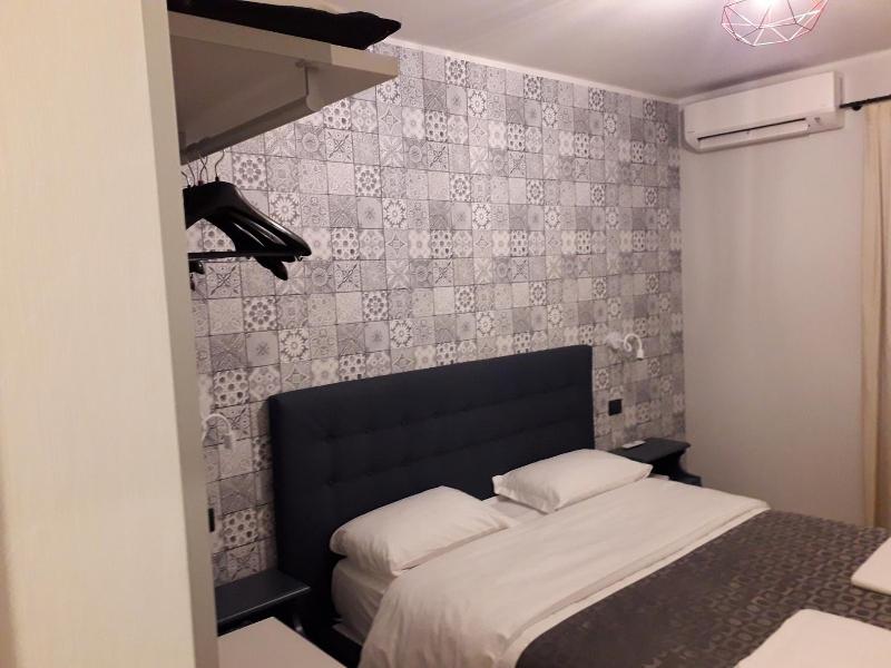 Hotel Perpoin - Oda