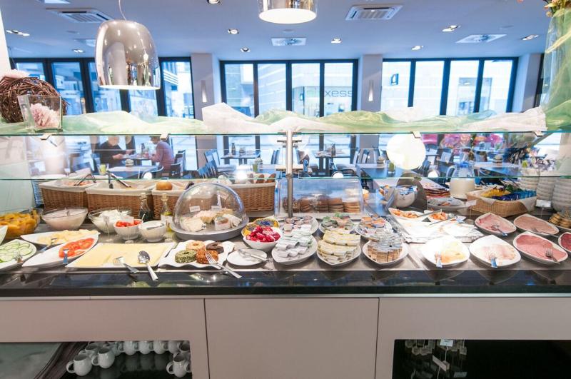 Aquis Grana Cityhotel - Oda