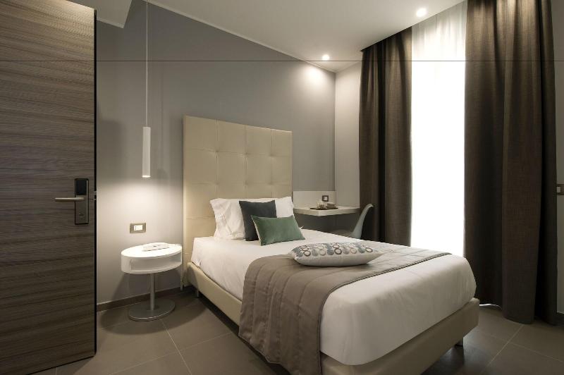 Hotel H21 - Oda