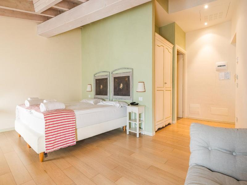 Hotel Villa Moron - Genel