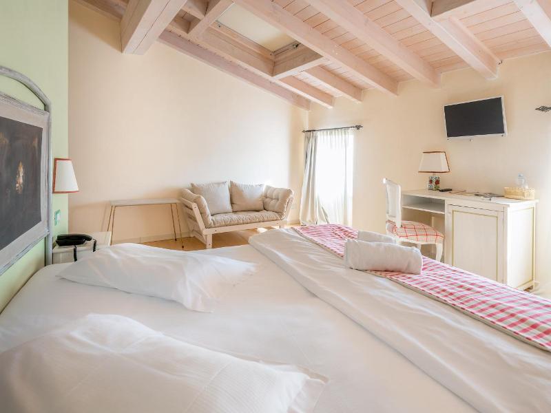 Hotel Villa Moron - Genel