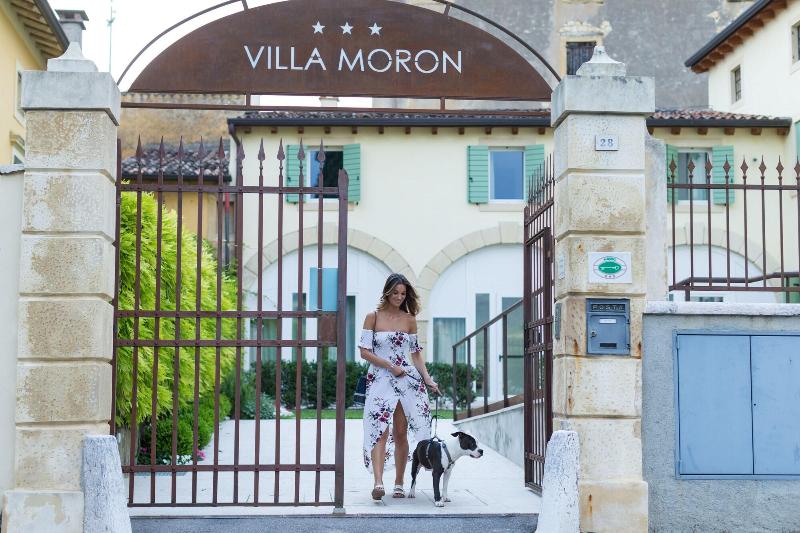 Hotel Villa Moron - Genel