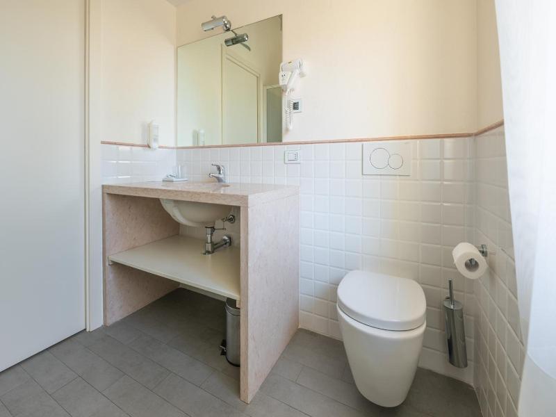 Hotel Villa Moron - Genel