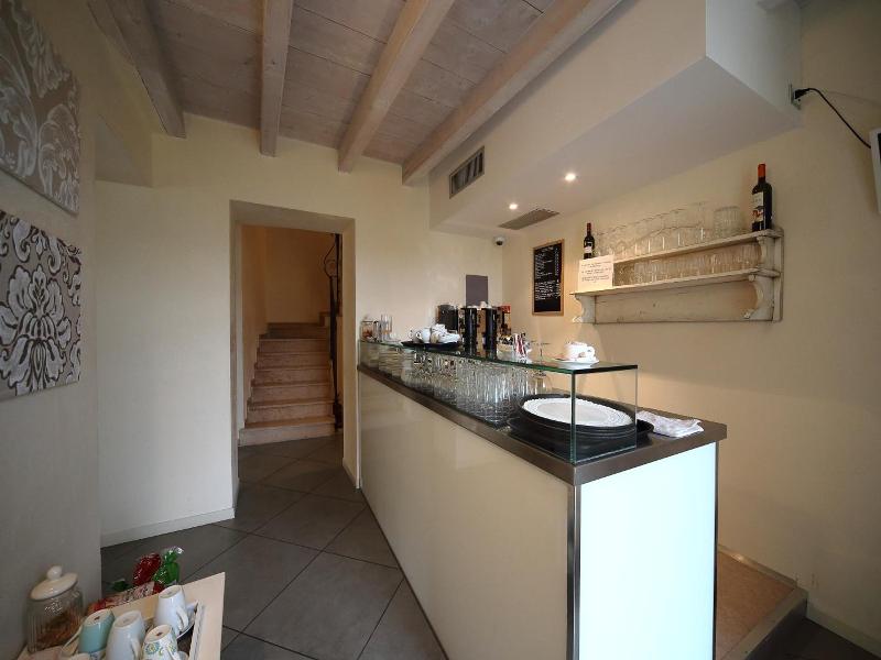 Hotel Villa Moron - Genel
