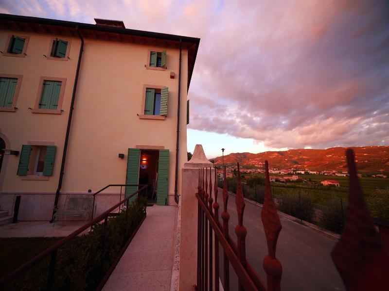 Hotel Villa Moron - Genel