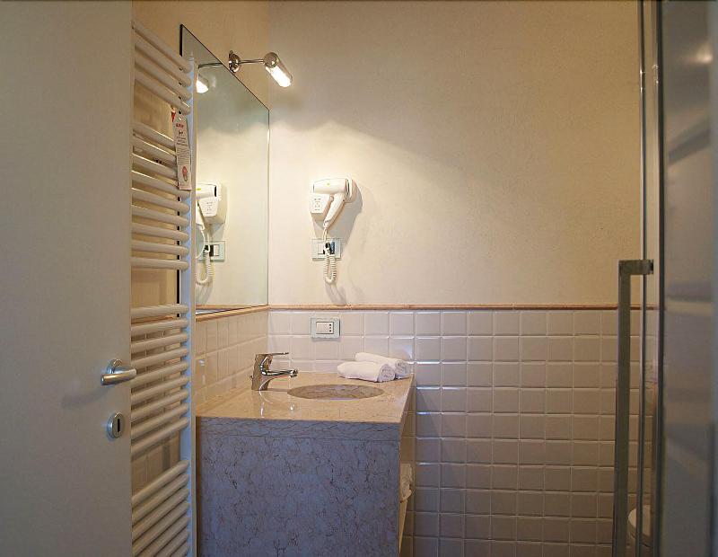 Hotel Villa Moron - Oda