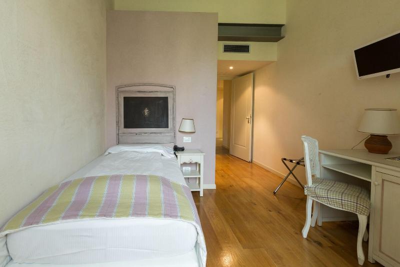 Hotel Villa Moron - Oda