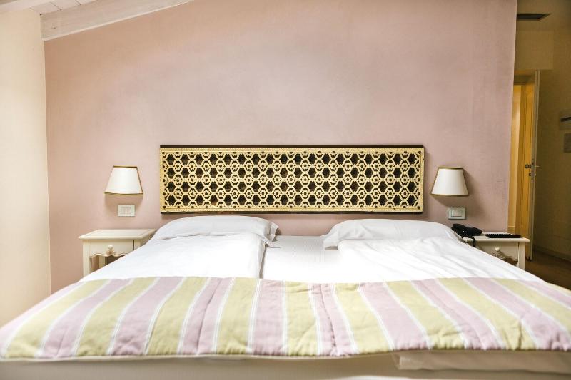 Hotel Villa Moron - Oda
