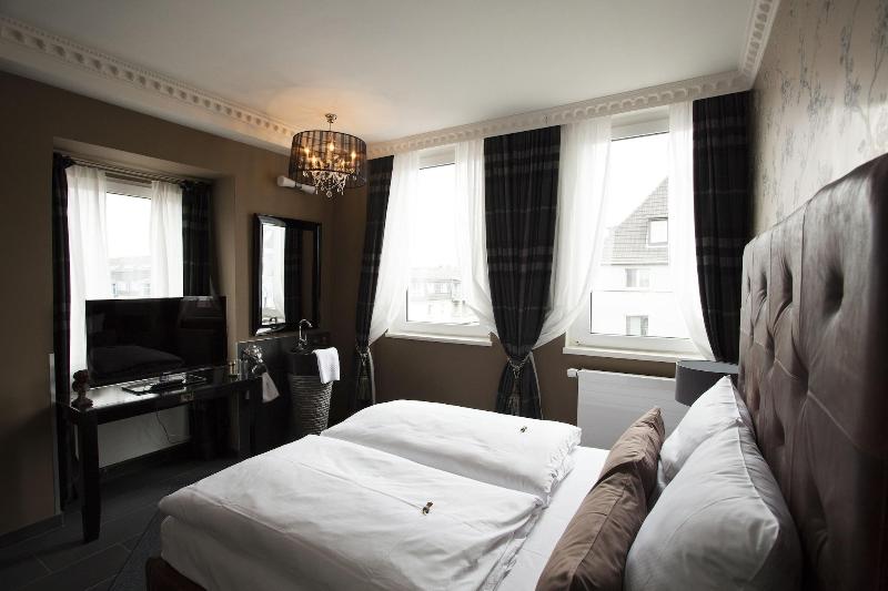 Georges Hotel - Oda