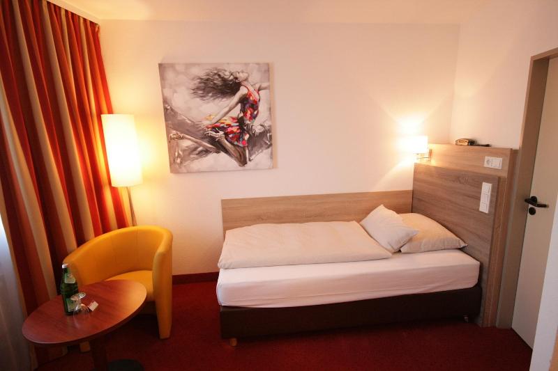 Montana Hotel Mönchengladbach - Oda