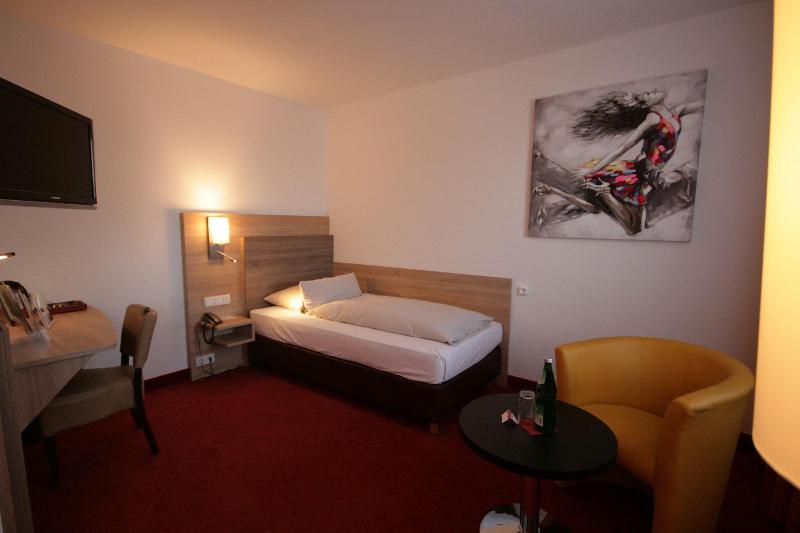 Montana Hotel Mönchengladbach - Oda