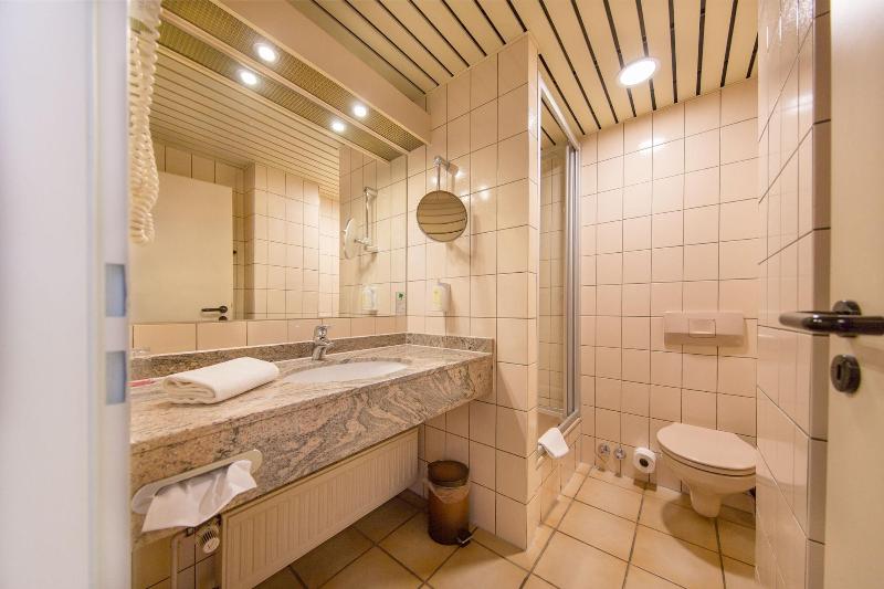 Montana Hotel Mönchengladbach - Oda