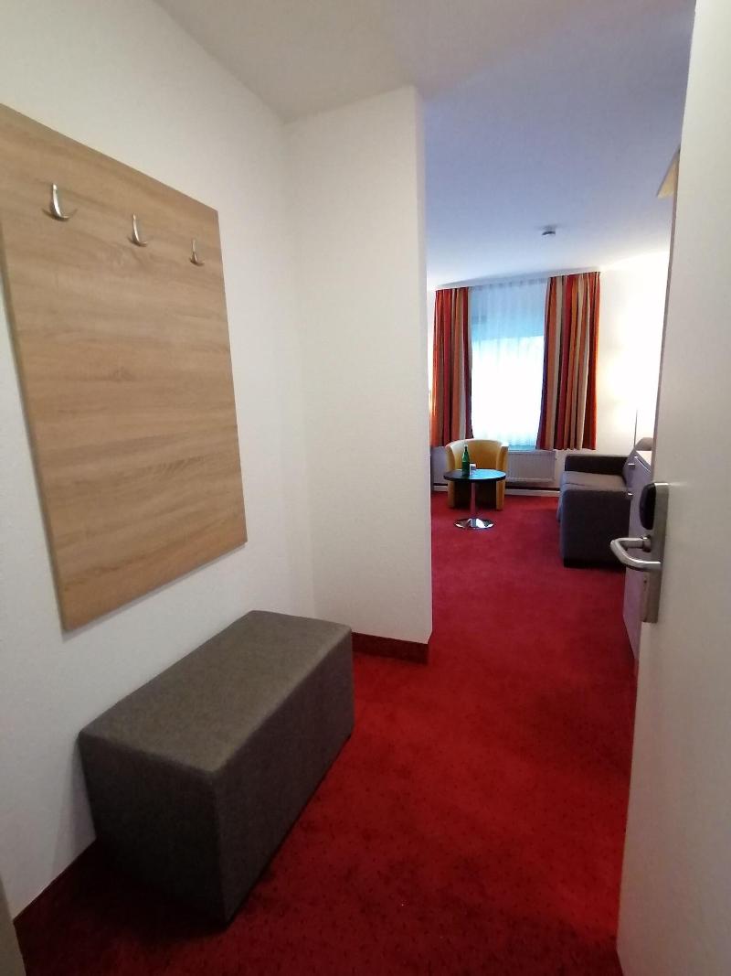 Montana Hotel Mönchengladbach - Oda