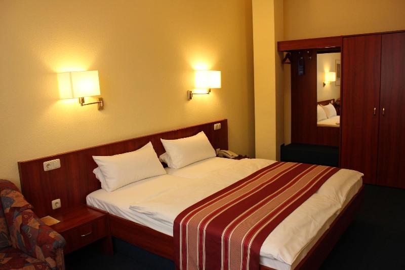 Hotel Cabo - Oda