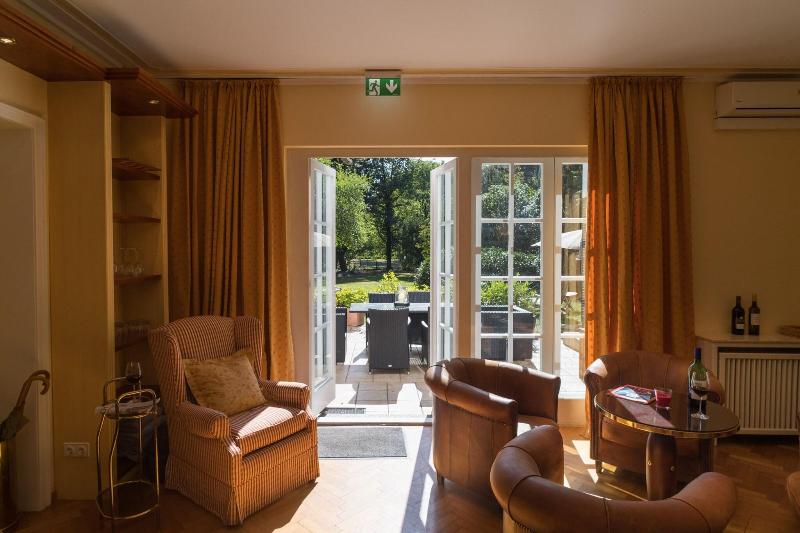Hotel Villa Im Park - Lobi