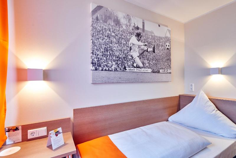 McDreams Hotel Mönchengladbach - Oda