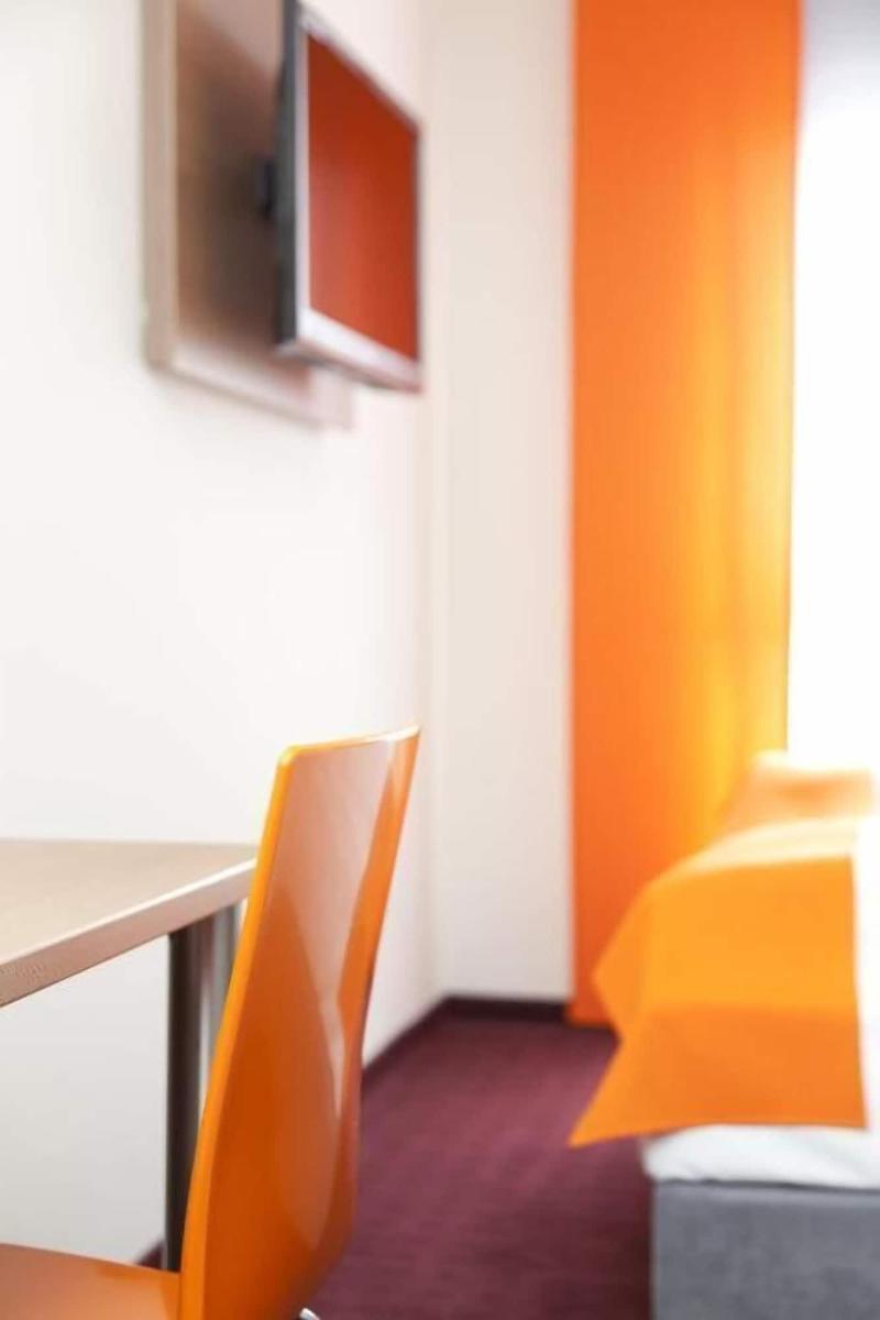 McDreams Hotel Mönchengladbach - Oda
