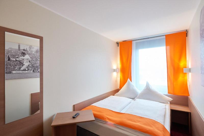 McDreams Hotel Mönchengladbach - Oda