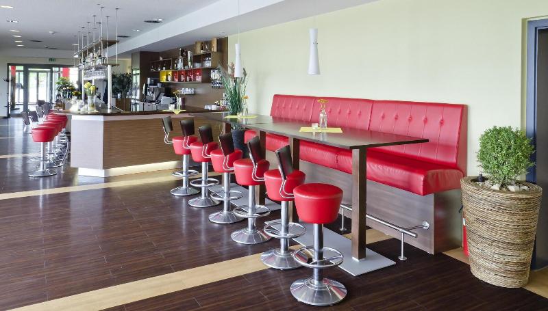 PHÖNIX Hotel - Bar