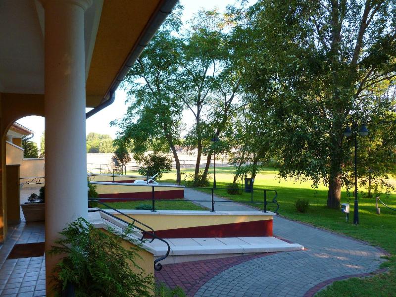 Geréby Kúria Hotel és Lovasudvar - Genel