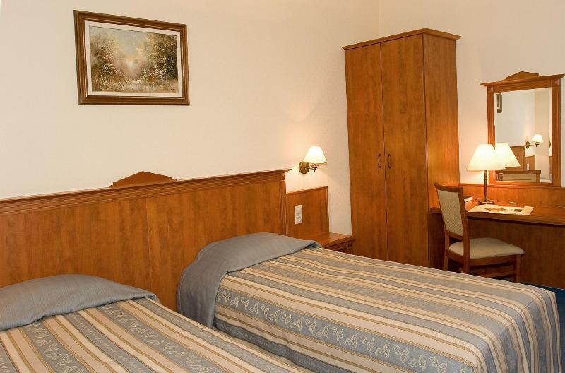 Geréby Kúria Hotel és Lovasudvar - Oda